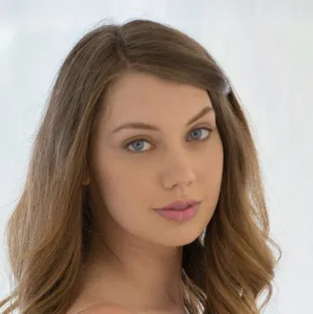Elena Koshka